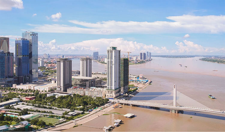 Cambodia lowers growth forecast to 4.2% amid regional instability